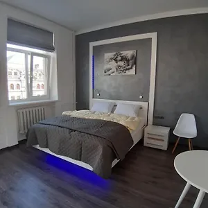  Apartment яркая история
